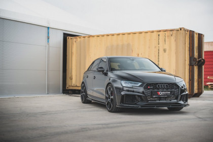 Prahové lišty V.2 Audi RS3 8V Sportback Facelift černý lesklý plast