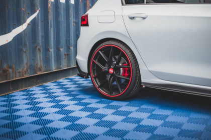 Splittery zadní boční Volkswagen Golf 8 GTI černý lesklý plast