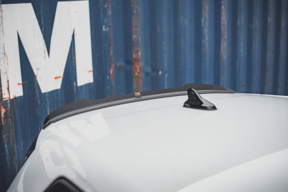 Prodloužení spoileru Volkswagen Golf 8 GTI černý lesklý plast