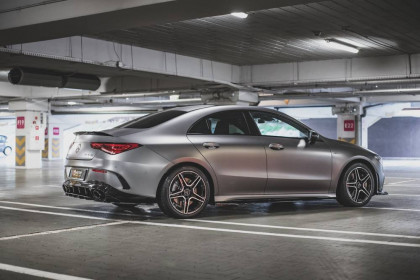Difuzor zadního nárazníku Mercedes-AMG CLA 35 / 45 C118 černý lesklý plast