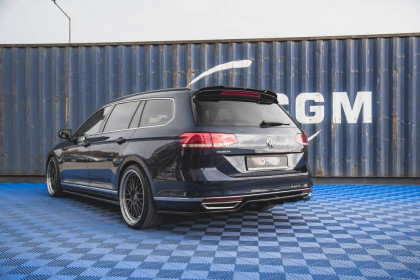 Spoiler zadního nárazníku Volkswagen Passat B8 se žebry carbon look