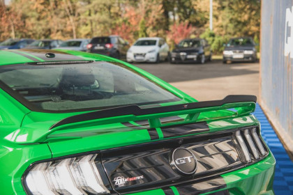 Prodloužení spoileru Ford Mustang GT Mk6 Facelift černý lesklý plast