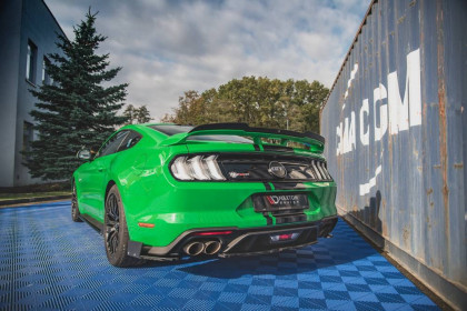 Difuzor zadního nárazníku Ford Mustang GT Mk6 Facelift černý lesklý plast