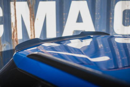 Prodloužení spoileru Peugeot 2008 Mk2 černý lesklý plast