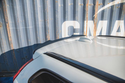 Prodloužení spoileru Volvo XC60 Mk2 R-Design carbon look