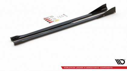 Prahové lišty + Flaps V.2 Toyota GR Yaris Mk4 černý lesklý plast