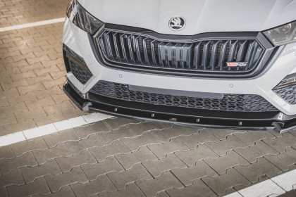 Spojler pod nárazník lipa V.1 Škoda Octavia RS Mk4 černý lesklý plast