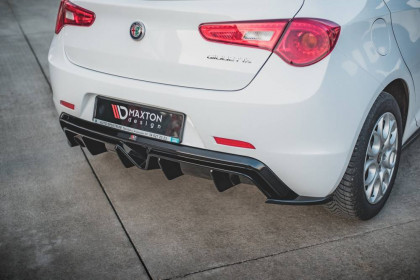 Splittery zadní boční V.3 Alfa Romeo Giulietta Facelift černý lesklý plast