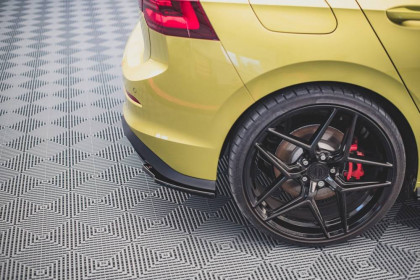 Splittery zadní boční V.2 Volkswagen Golf 8 GTI Clubsport černý lesklý plast