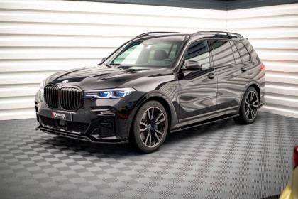 Prahové lišty BMW X7 M G07 černý lesklý plast