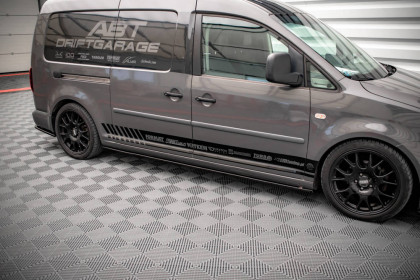 Prahové lišty Volkswagen Caddy Long Mk3 Facelift černý lesklý plast