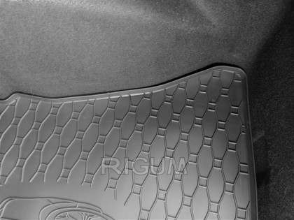 Gumová vana do kufru - HYUNDAI i30 hatchback 2012- (s vyobrazením vozu)