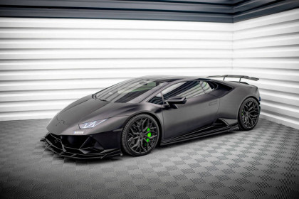 Prahové lišty Lamborghini Huracan EVO carbon look