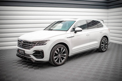 Prahové lišty Volkswagen Touareg R-line Mk3 černý lesklý plast