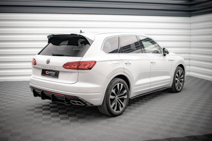 Splittery zadní boční Volkswagen Touareg R-line Mk3 černý lesklý plast