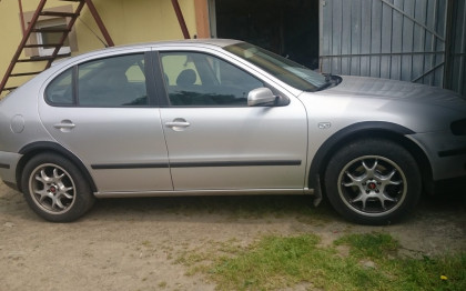 Plastové lemy blatníků SEAT Leon I 1M 1999-2005 4ks