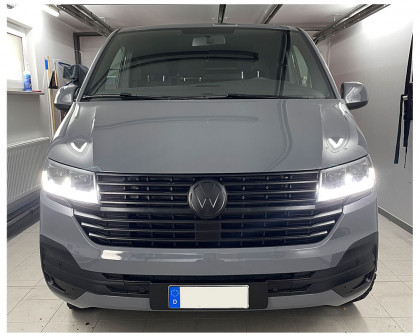 Přední světla s LED dynamickým blinkrem, denní svícení, pro VW T6.1  20- černá