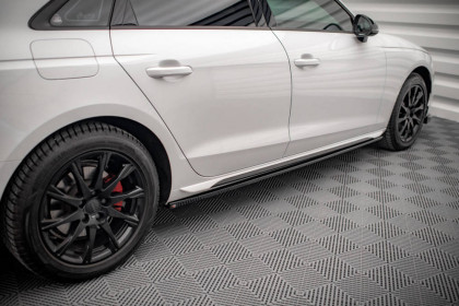 Prahové lišty Audi A4 B9 Facelift carbon look