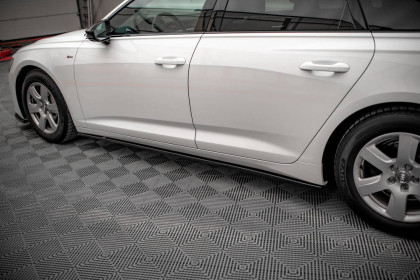 Prahové lišty Audi A6 C8 carbon look