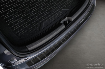 Nerezová ochranná lišta zadního nárazníku VW Taigo 21- černá