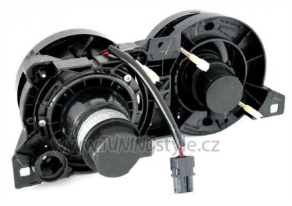 Přední světla BMW E30 82-94 černá s křížem