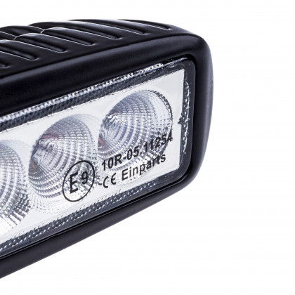 EPWL102 LED Pracovní světlo 18W (6 x 3W CREE) 60° (černé)