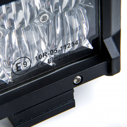 EPWL178 LED Pracovní světlo 168W (24 x 7W LUMILED) 30/60° (hybridní kombo) 5D
