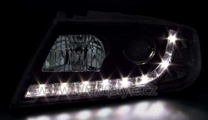 Přední světla Devil Eyes Škoda Octavia II xenon 04-09 černá