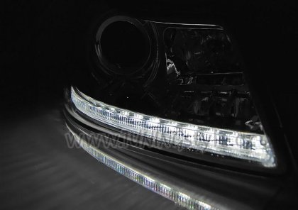 Přední světla s LED Škoda Octavia II 09-12 chrom