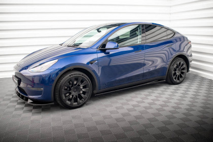 Prahové lišty V.1 Tesla Model Y černý lesklý plast