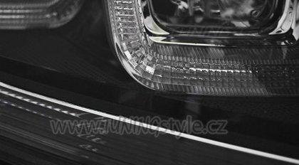 Přední světla U-LED BAR denní světla VW Golf 7 12- černá, black line