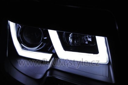 Přední světla U-LED BAR denní světla VW T5 10- černá