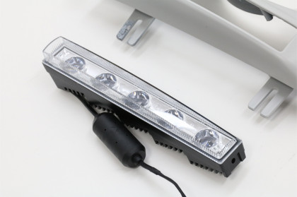 Přední rámek světel s LED denními světly Mercedes-Benz G W461/W463 B-style 01-12 bílé