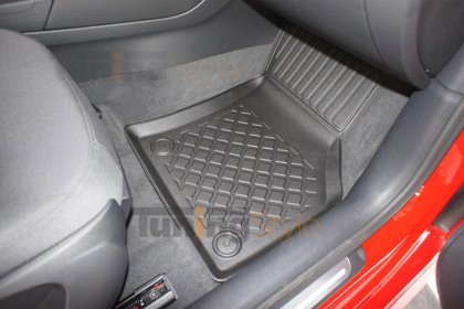 Přesné plastové koberce, vaničky s vysokým okrajem - Audi A3 8V 13-