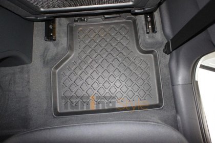 Přesné plastové koberce, vaničky s vysokým okrajem - Audi Q3 11-