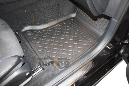 Přesné plastové koberce, vaničky s vysokým okrajem - Mercedes E W213 16-