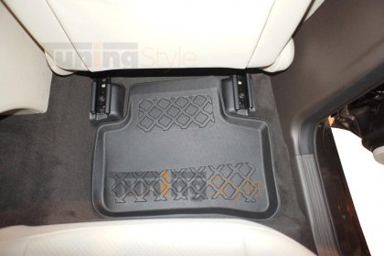 Přesné plastové koberce, vaničky s vysokým okrajem - Mercedes X204 GLK 08-15