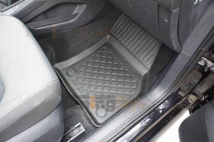 Přesné plastové koberce, vaničky s vysokým okrajem - Škoda Karoq 17-