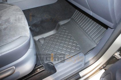 Přesné plastové koberce, vaničky s vysokým okrajem - VW Amarok 10-