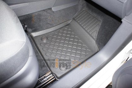 Přesné plastové koberce, vaničky s vysokým okrajem - VW Caddy 04-10