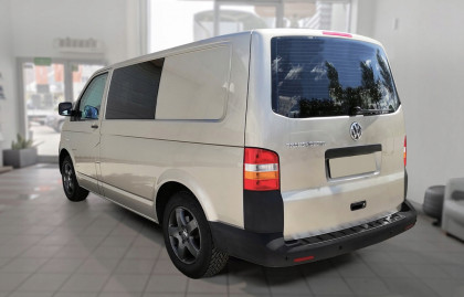 Nerezová ochranná lišta zadního nárazníku Avisa VW Transporter T5 2003-2015
