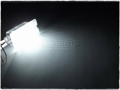 EP585 LED osvětlení schránky spolujezdce