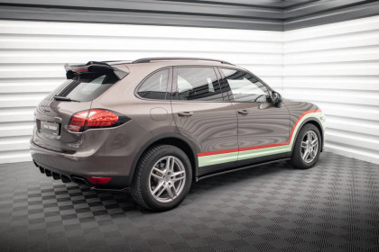 Prahové lišty Porsche Cayenne Mk2 černý lesklý plast