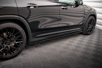 Prahové lišty Mercedes-AMG GLB 35 X247 černý lesklý plast