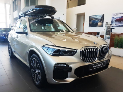 Nerezová ochranná lišta zadního nárazníku pro BMW X5 IV G05 M-paket 2018- černá