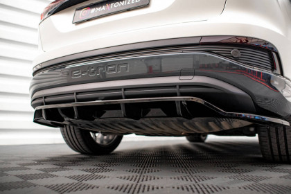 Spoiler zadního nárazníku Audi Q4 e-tron carbon look