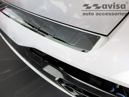 Nerezová ochranná lišta zadního nárazníku pro BMW X7 (G07) M-Paket černá zrcadlová