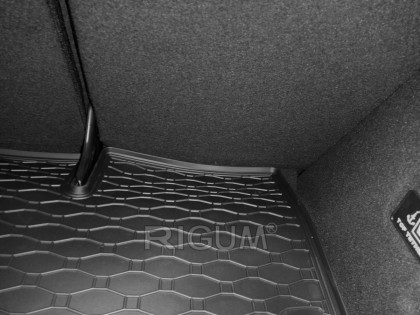 Gumová vana do kufru - DACIA Duster 4x2 2010-