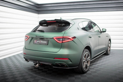 Spoiler zadního nárazníku Maserati Levante Mk1 černý lesklý plast