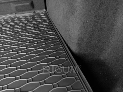 Gumová vana do kufru - FORD Kuga 2013- Horní i dolní poloha